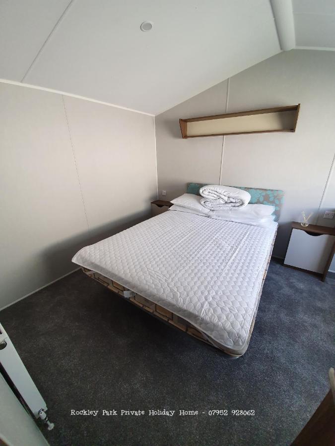 Haven Rockley Park, Lytchett Bay View, Private Holiday Home Lytchett Minster Extérieur photo