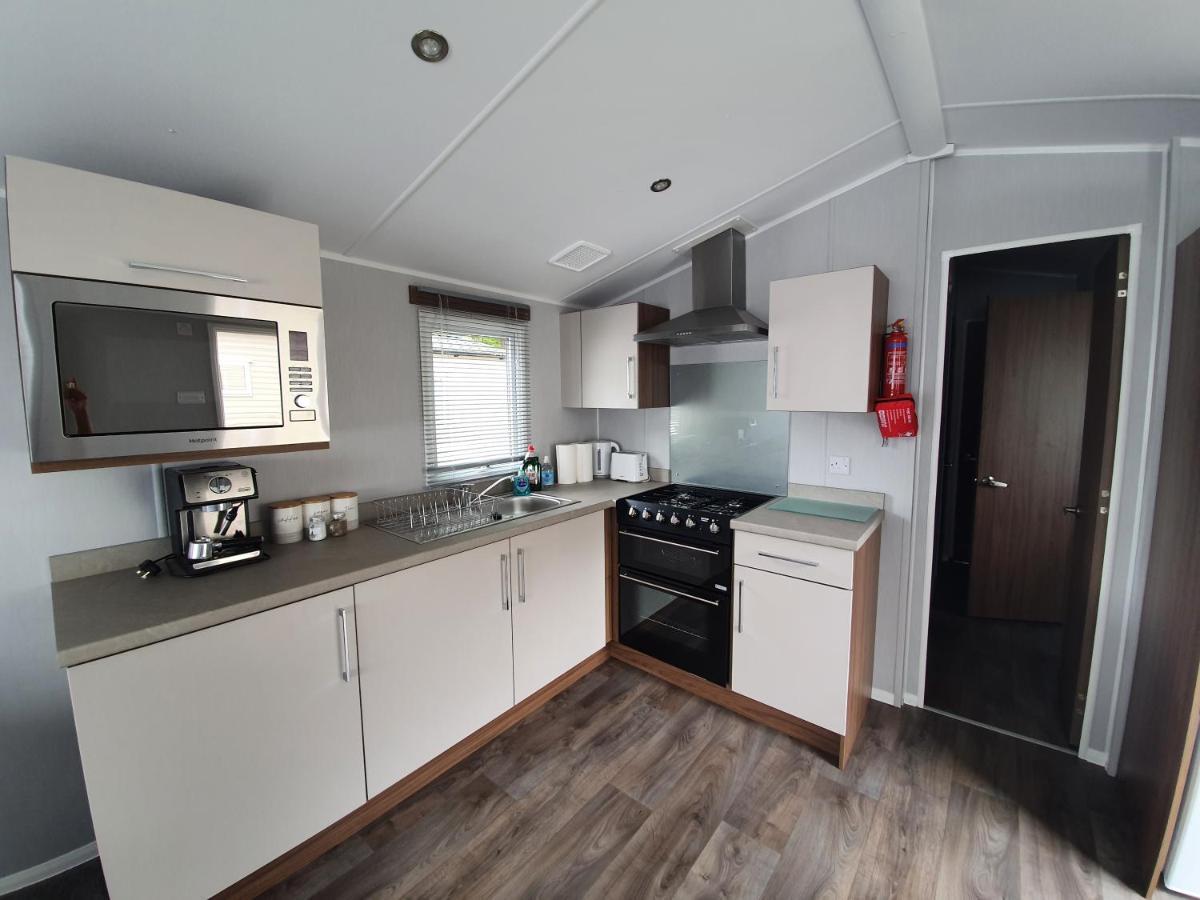 Haven Rockley Park, Lytchett Bay View, Private Holiday Home Lytchett Minster Extérieur photo